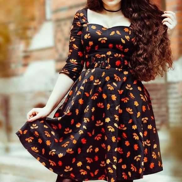 Collectif Eliana Acorn & Fall Leaves Sweetheart Swing Dress UK 18 // US 14 1X - Picture 6 of 15
